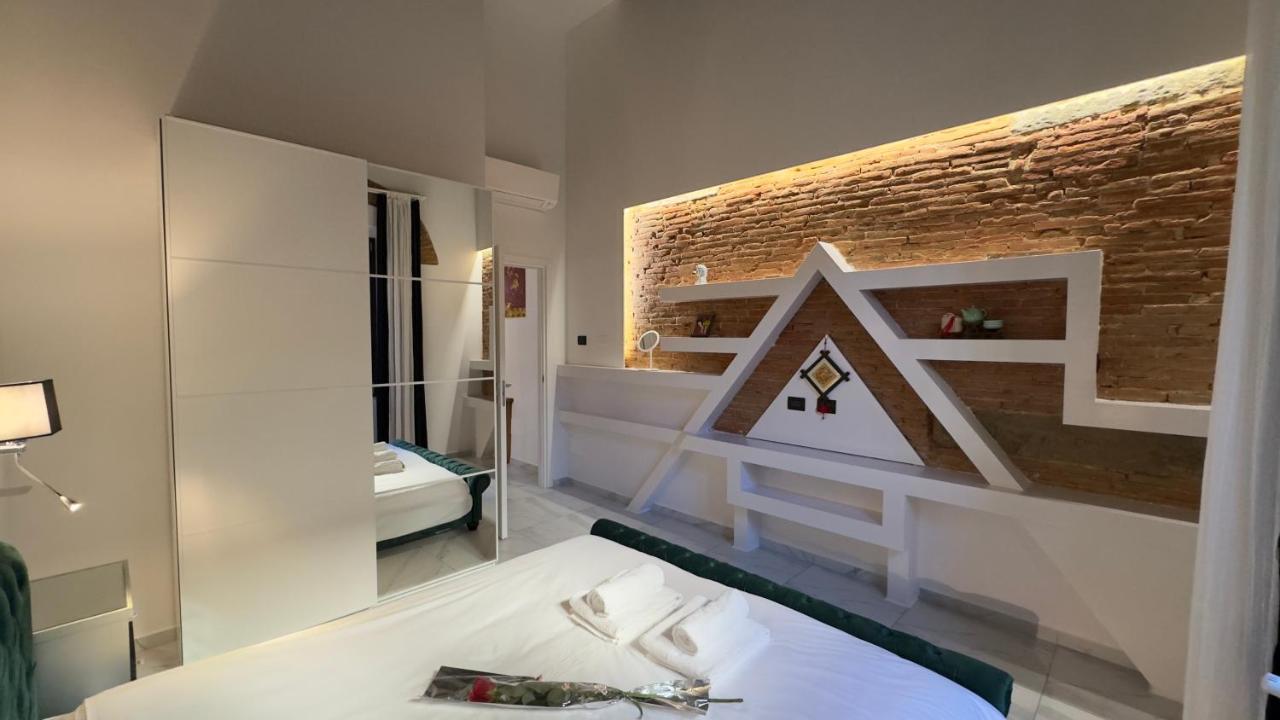 Suite Stylish & Cozy Apartment In The Heart Of Florencia Exterior foto