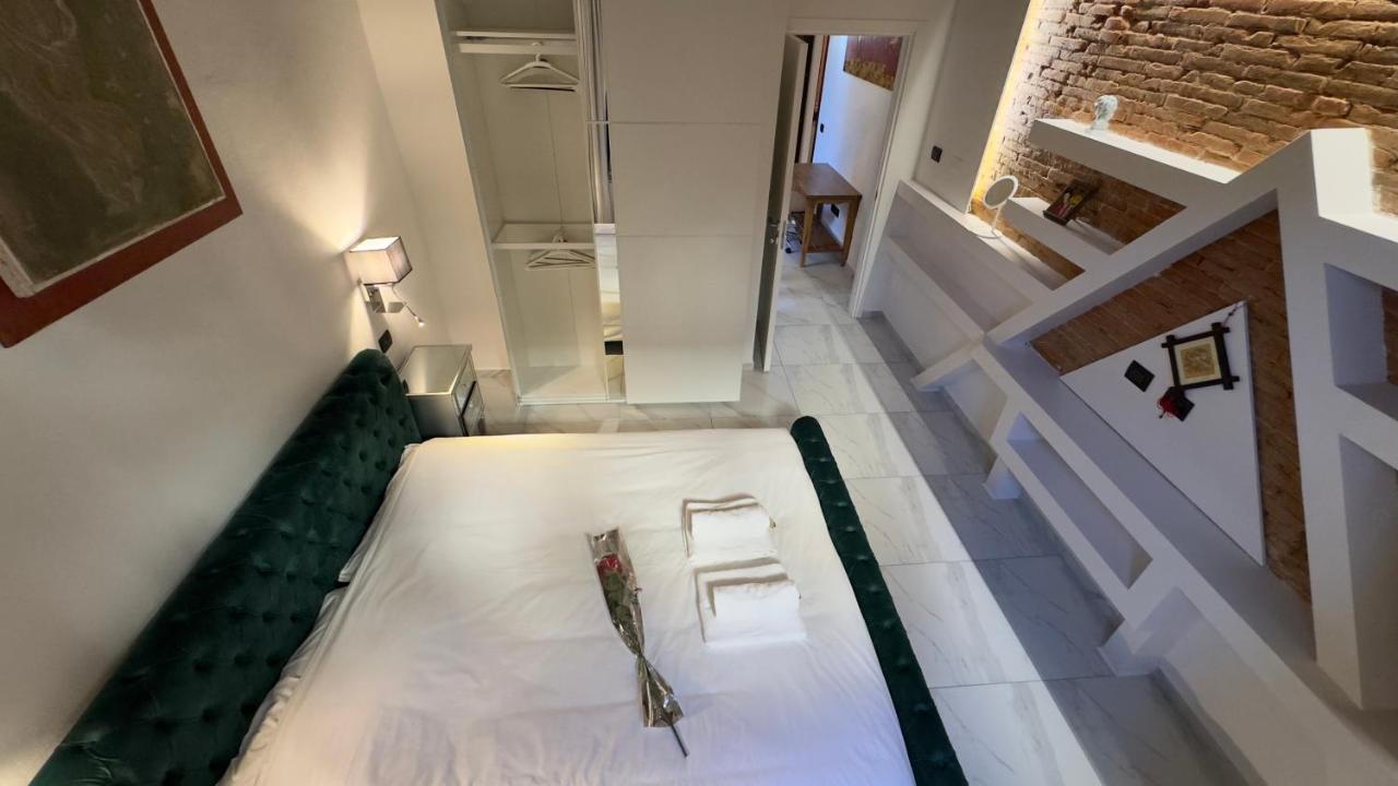 Suite Stylish & Cozy Apartment In The Heart Of Florencia Exterior foto